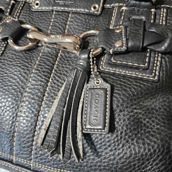 Near Vintage Coach Hamptons Carryall Tote Satchel in Black Pebbled Leather - Picture 4 of 8